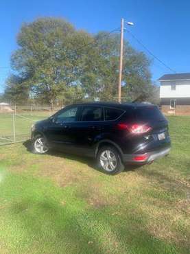 2016 Ford Escape SE FWD - cars & trucks - by owner - vehicle... for sale in Pelzer, SC