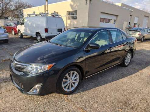 2013 Toyota Camry - cars & trucks - by dealer - vehicle automotive... for sale in Morton, IL