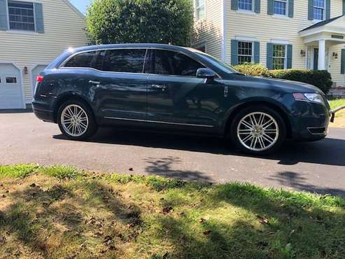 Lincoln MKT AWD - cars & trucks - by owner - vehicle automotive sale for sale in Mystic, CT