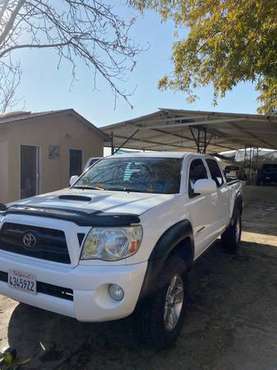 Toyota Tacoma 2006 - cars & trucks - by owner - vehicle automotive... for sale in Fresno, CA