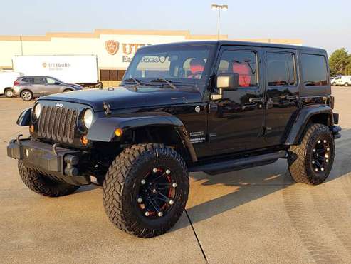 2011 JEEP WRANGLER UNLIMITED: Sport · 4wd · Lift · 114k miles for sale in Tyler, TX