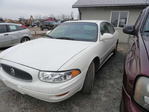 2001 Buick LeSabre - cars & trucks - by dealer - vehicle automotive... for sale in Dorchester, WI