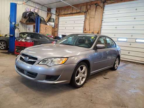 2008 Subaru Legacy 2 5i ONLY 70, 100mi Manual 5 Speed for sale in Mexico, NY