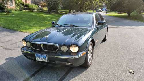 2004 JAGUAR XJ8 - cars & trucks - by owner - vehicle automotive sale for sale in Silver Spring, District Of Columbia