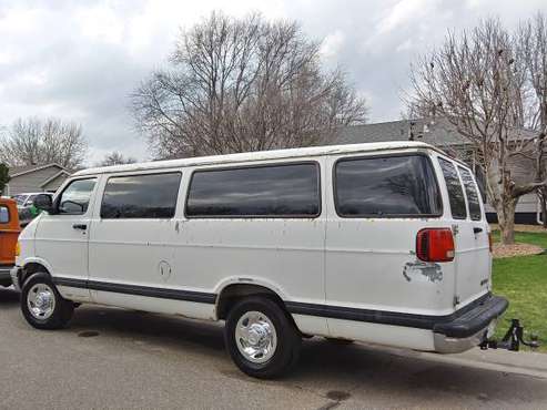 1999 Dodge Van (mechanic special) for sale in Saint Paul, MN