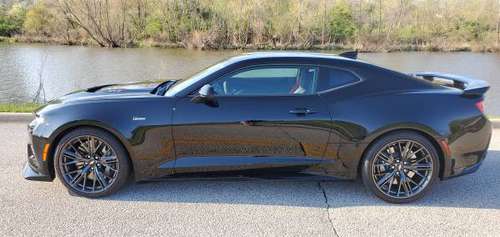 2018 Chevy ZL1 Camaro Tastefully Modded One Owner Low Miles - cars & for sale in Mishawaka, IL
