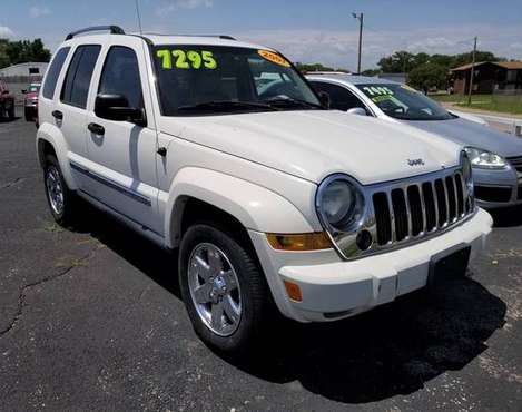 2007 Jeep Liberty Limited - cars & trucks - by dealer - vehicle... for sale in Wichita, KS