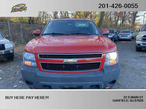 2011 Chevrolet Chevy Avalanche LS Sport Utility Pickup 4D 5 1/4 ft... for sale in Garfield, NY