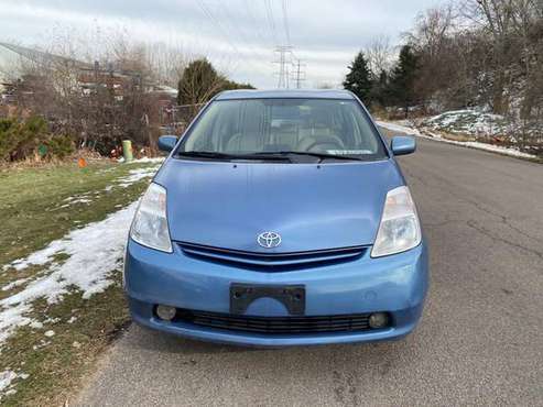 2005 Toyota Prius - cars & trucks - by dealer - vehicle automotive... for sale in Little Canada, MN