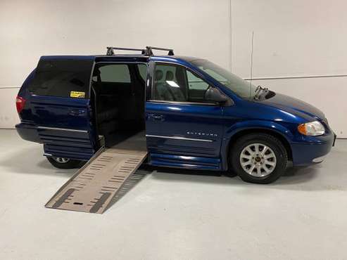 Wheelchair Accessible Dodge Chrysler Town & Country for sale in Palmer, AK