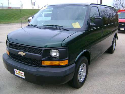 2014 CHEVROLET EXPRESS 2500 12 PASSENGER VAN - cars & trucks - by... for sale in Dubuque, WI