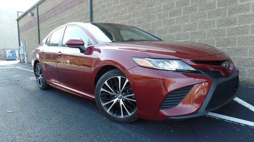 2018 Toyota Camry SE - cars & trucks - by owner - vehicle automotive... for sale in Versailles, KY