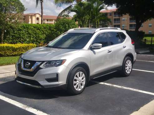 2017 NISSAN ROGUE SV 2,5L 33K - cars & trucks - by owner - vehicle... for sale in naples, GA