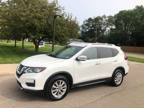 2019 NISSAN ROGUE SV AWD BACKUP CAM HEATED SEATS CLEAN!!! - cars &... for sale in Madison Heights, MI