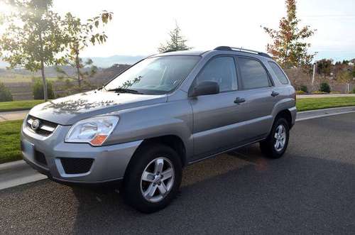 Kia Sportage 2010 V6 4WD - cars & trucks - by owner - vehicle... for sale in Medford, OR