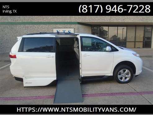2017 TOYOTA SIENNA MOBILITY HANDICAPPED WHEELCHAIR POWER RAMP VAN for sale in Irving, TN