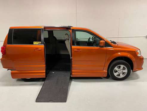 Wheelchair Accessible Dodge Grand Caravan with In-Floor Ramp - cars... for sale in Palmer, AK