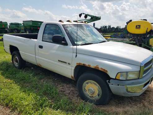 1999 Dodge 2500 Truck for sale in Waupun, WI