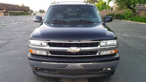 2006 Chevy Tahoe LT 5 3L, Leather, Moonroof, DVD, 3rd Seat CLEAN for sale in Selma, CA