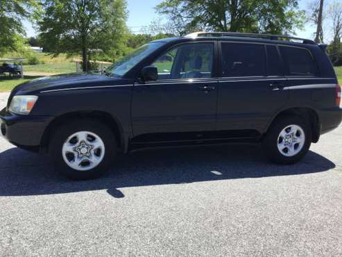 Toyota Highlander - cars & trucks - by dealer - vehicle automotive... for sale in Locust, NC