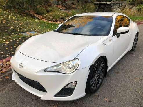 2013 Scion FR-S --6speed, Clean title, Sporty, low miles-- - cars &... for sale in Kirkland, WA