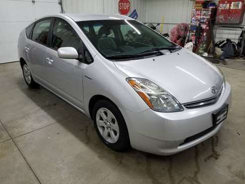 2007 Toyota Prius GREAT MPG - cars & trucks - by dealer - vehicle... for sale in Norwalk, IA