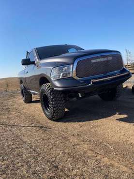 2015 ram hemi 4WD - cars & trucks - by owner - vehicle automotive sale for sale in Winton, CA
