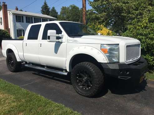 2013 f250 6.7 lariat diesel 4x4 sell . for sale in Oakdale, NY