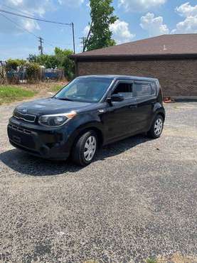 2014 Kia Soul 6 Speed MANUAL - cars & trucks - by owner - vehicle... for sale in Dayton, OH