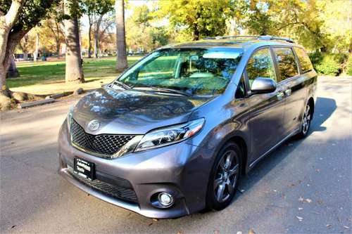 2017 Toyota Sienna SE - cars & trucks - by owner - vehicle... for sale in Sacramento , CA