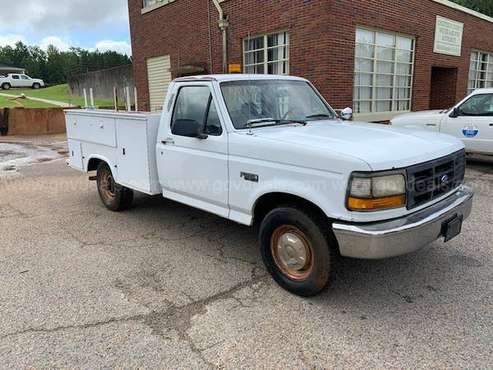 #98 One owner 1997 Ford F-250 utility body truck #98 - cars & trucks... for sale in Charleston, SC