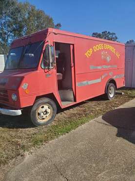 Food truck 16ft - cars & trucks - by owner - vehicle automotive sale for sale in Greenwell Springs , LA