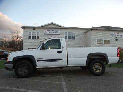 **2004 Chevrolet 2500 HD Regular Cab Runs Excellent!** - cars &... for sale in Medina, OH