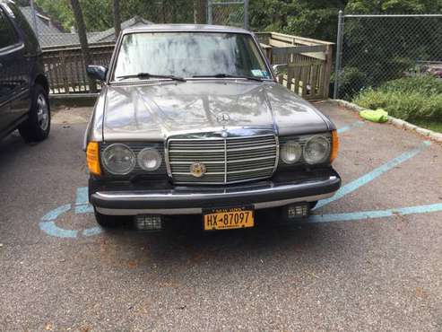 1985 Mercedes Benz 300D - cars & trucks - by owner - vehicle... for sale in Glen Cove, NY