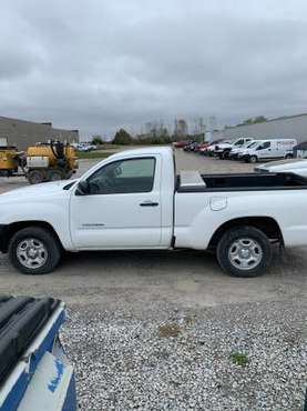 2008 Toyota Tacoma - cars & trucks - by owner - vehicle automotive... for sale in Columbia, MO