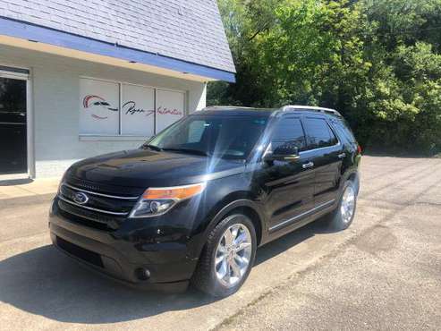 2011 Ford Explorer 4X4 Limited Premium package Clean & Dependable for sale in Louisville, KY
