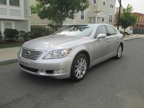 2010 LEXUS LS460 ALL WHEEL DRIVE ALL SERVICE RECORDS LOADED TO THE... for sale in Brighton, MA