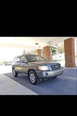 Awesome Toyota Highlander for Sale for sale in Greenville, SC