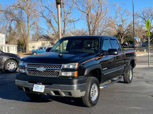 2005 Chevy silverado 2500hd crew cab 4x4 6.0 LS 178K fresh t-case -... for sale in Grand Junction, CO