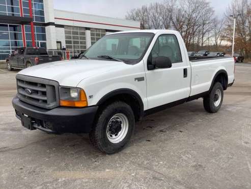 Clean Carfax! 1999 Ford F-250 XL! Super Duty! Single Cab! Deal! -... for sale in Ortonville, MI