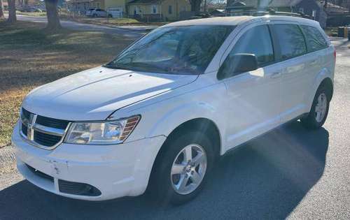 2009 Dodge Journey - cars & trucks - by owner - vehicle automotive... for sale in Kansas City, MO