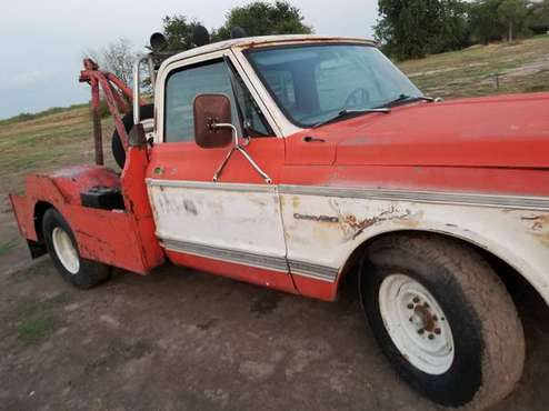 1971 Chevrolet c30 wrecker - cars & trucks - by owner - vehicle... for sale in SAN ANGELO, TX