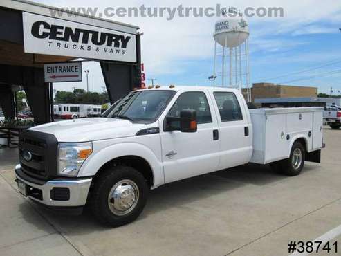 2016 Ford F350 DRW CREW CAB WHITE *Priced to Sell Now!!* for sale in Grand Prairie, TX