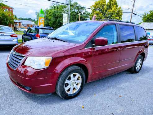 2008 CHRYSLER TOWN & COUNTRY TOURING *1-OWNER*⭐+FREE 6 MONTHS... for sale in Front Royal, District Of Columbia