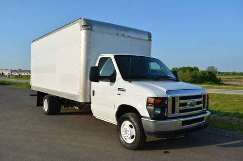 2012 Ford E350 16ft Box Truck for sale in Green Bay, WI