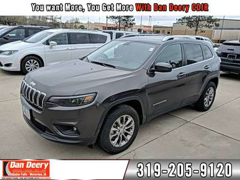 2019 Jeep Cherokee 4WD 4D Sport Utility/SUV Latitude Plus - cars & for sale in Waterloo, IA