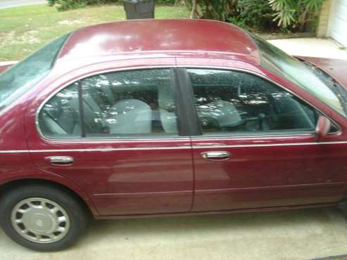 Nissan Maxima Good Shape 1996 for sale in Gainesville, FL