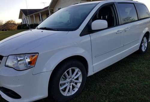 Like New, 50,000 Mi., 2016 - cars & trucks - by owner - vehicle... for sale in Branson, MO