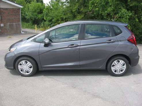 2019 HONDA FIT HATCHBACK LX......4CYL AUTO.....2400 MILES....WOW!!!!... for sale in Knoxville, TN