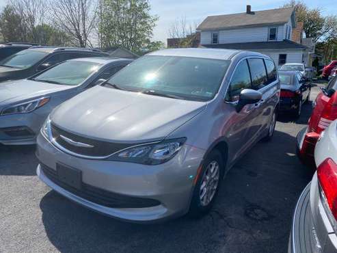 2018 CHRYSLER PACIFICA TOURING 82K - - by dealer for sale in Syracuse, NY